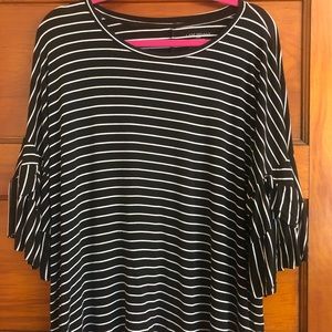 Lane Bryant 22/24 striped tee with ruffle sleeves